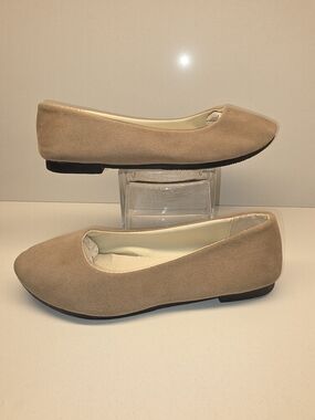 Classic Beige Women's Ballet Flats